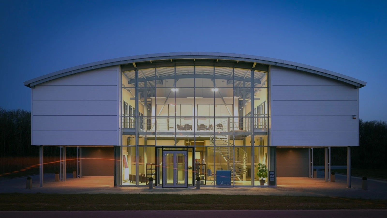 Komerciniai pastatai