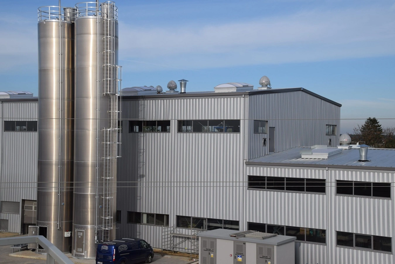 Pramoniniai pastatai